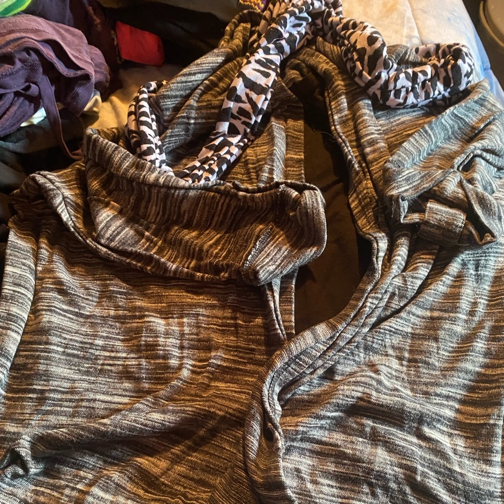Shirt with scarf
